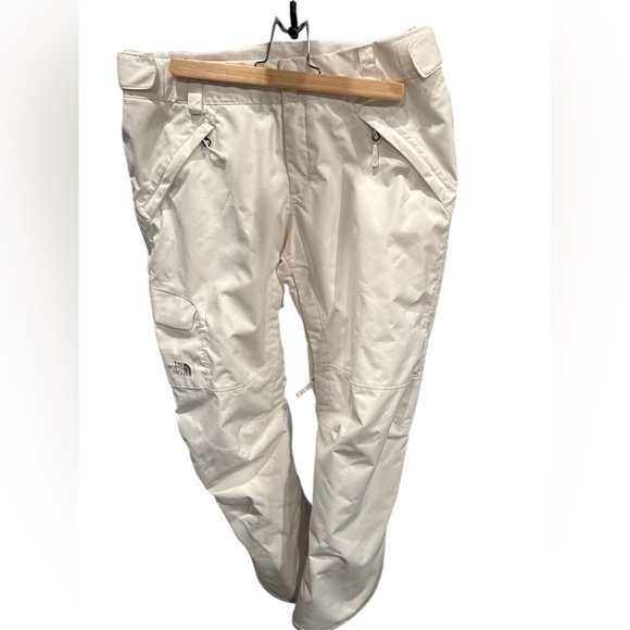 North Face Freedom Insulated Ski/Snowboard Pant - Picture 5 of 16